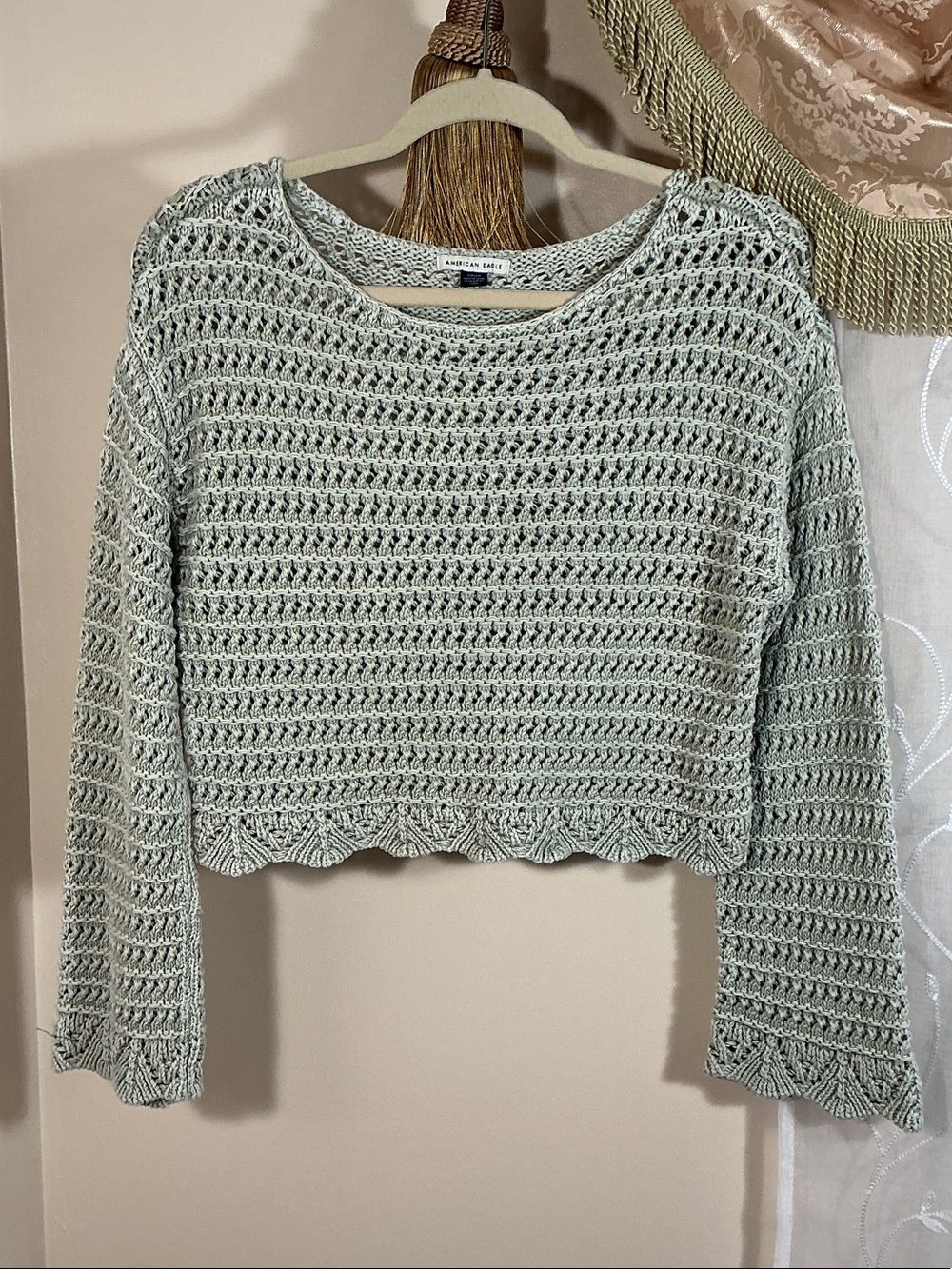 American Eagle Outfitters Sage Green Cropped Crochet Sweater Cable Knit Sz S P